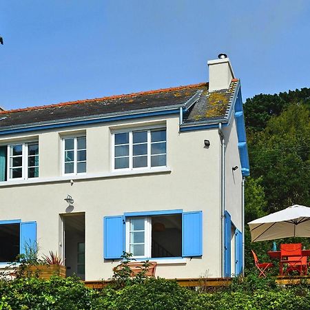 Pretty Breton Holiday Home In A Top Location Plougasnou Bagian luar foto